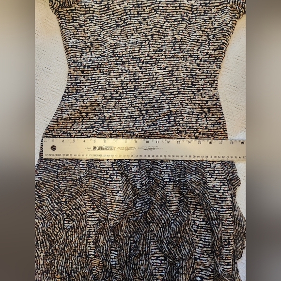 Vintage Silk Carolina Herrera Dress Size 6 - Picture 13 of 15